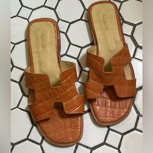 Argentina Alligator Leather Sandals Women’s Size 6